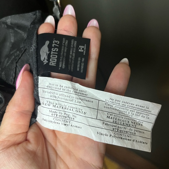 ROOTS GREY PURSE - Picture 8 of 8